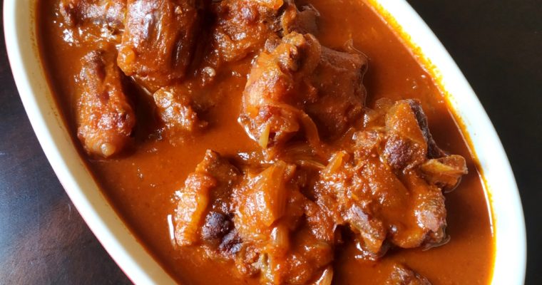 Simple One Pot Recipe for Spicy Oxtail Curry